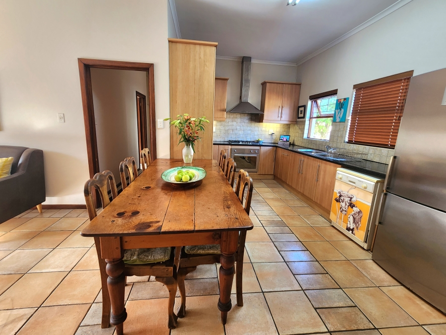 4 Bedroom Property for Sale in Panorama Western Cape